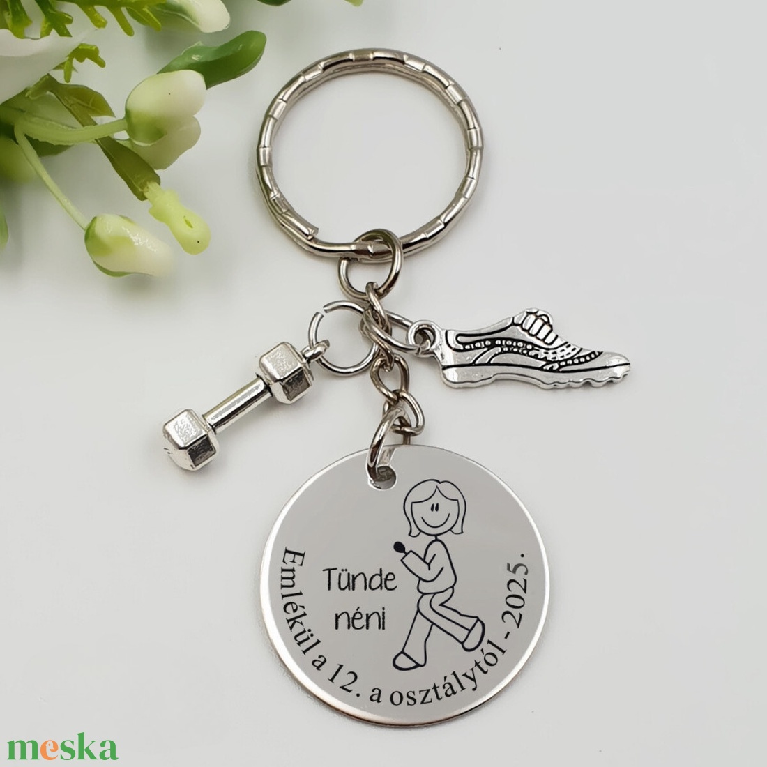 Ajándék testneveléstanárnőnek ballagásra, pedagógusnapra, tanév végére - Gravírozott grafikás ballagási kulcstartó 3_30. - táska & tok - kulcstartó & táskadísz - kulcstartó - Meska.hu