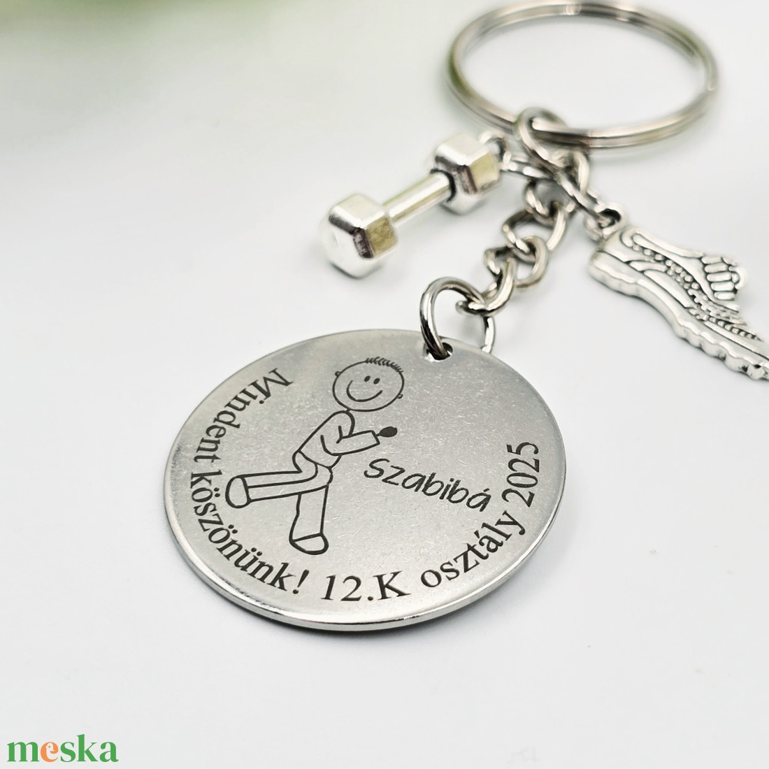 Ajándék testneveléstanárnak ballagásra, pedagógusnapra, tanév végére - Gravírozott grafikás ballagási kulcstartó 3_31. - táska & tok - kulcstartó & táskadísz - kulcstartó - Meska.hu