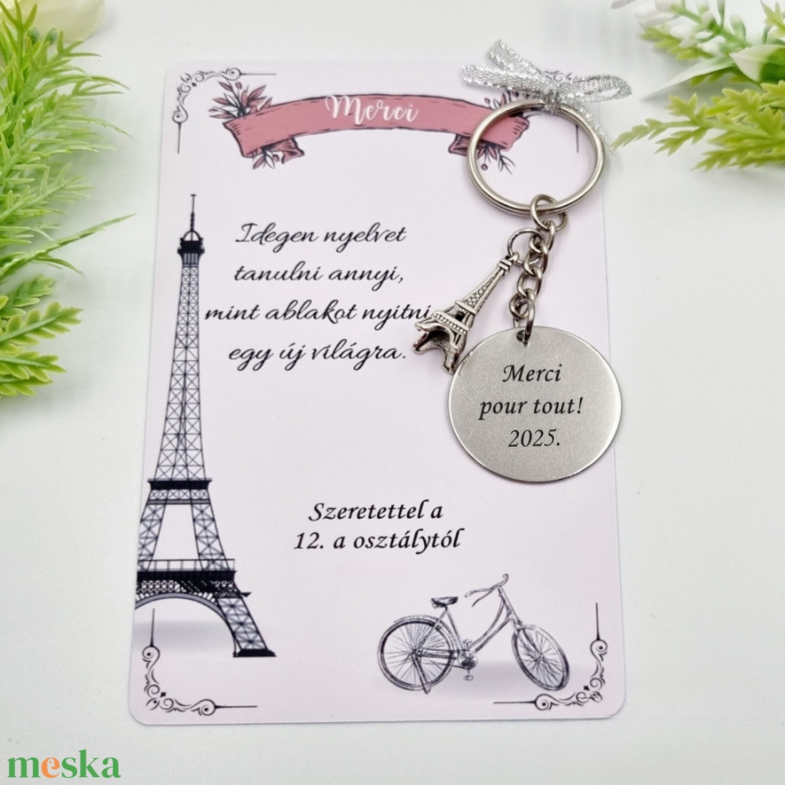 Ajándék franciatanároknak ballagásra, pedagógusnapra, tanév végére - Gravírozott ballagási kulcstartó ajándékkártyán - táska & tok - kulcstartó & táskadísz - kulcstartó - Meska.hu