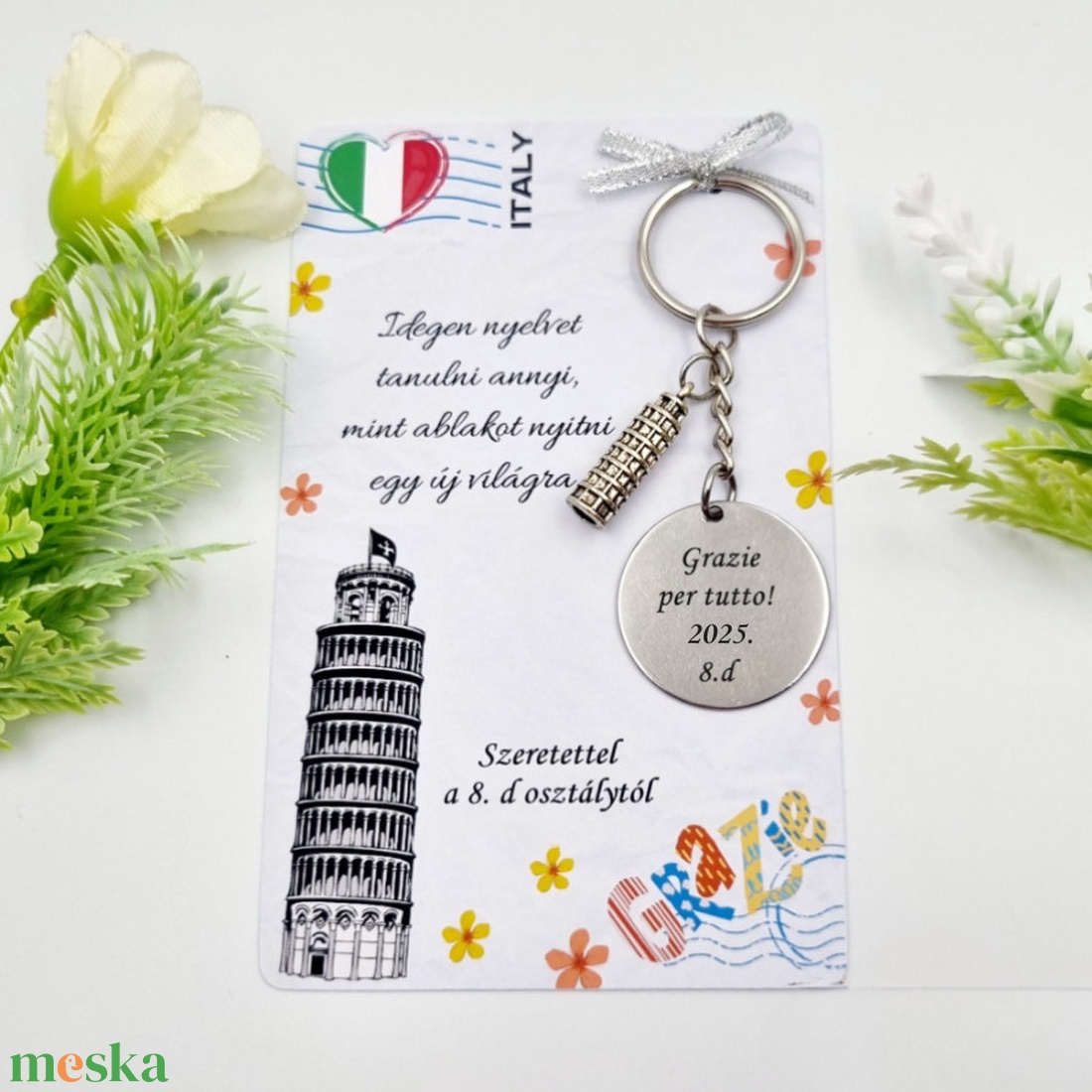 Olasz tanároknak ajándék ballagásra, pedagógusnapra, tanév végére - Gravírozott ballagási kulcstartó ajándékkártyán - táska & tok - kulcstartó & táskadísz - kulcstartó - Meska.hu