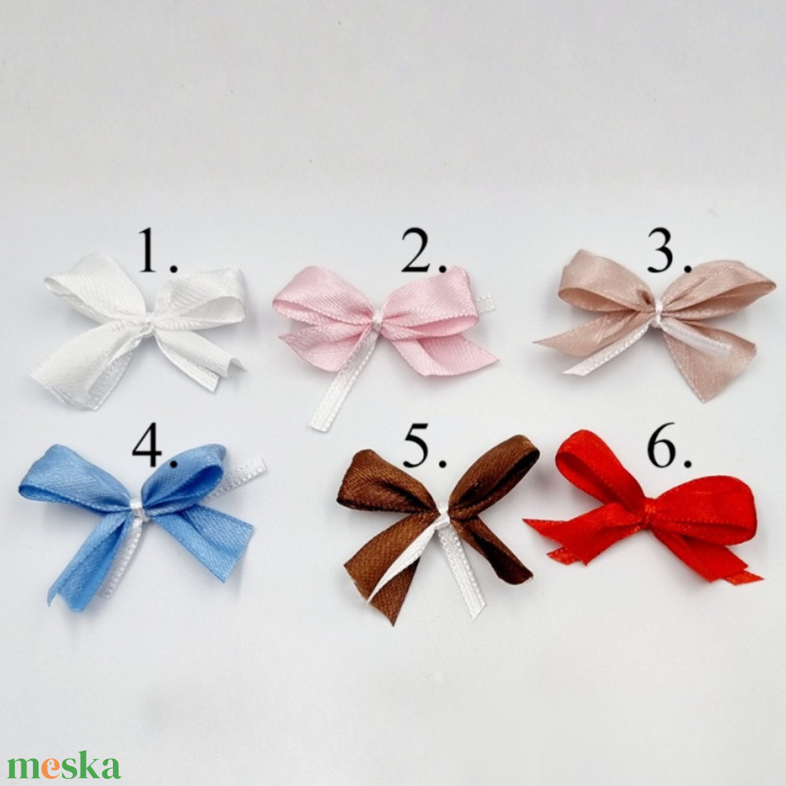 Gravírozott fa húsvéti tojás egyedi névvel. Húsvéti ajándék gyerekeknek. - ünnepi díszek, dekorációk - húsvéti díszek és dekorációk - húsvéti tojás, hímestojás - Meska.hu