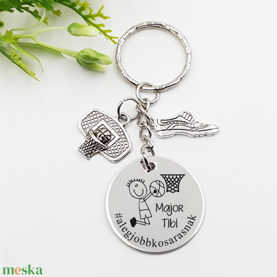 Kosárlabdázónak ajándék - kosaras kulcstartó grafikával, egyedi névvel, felirattal - táska & tok - kulcstartó & táskadísz - kulcstartó - Meska.hu
