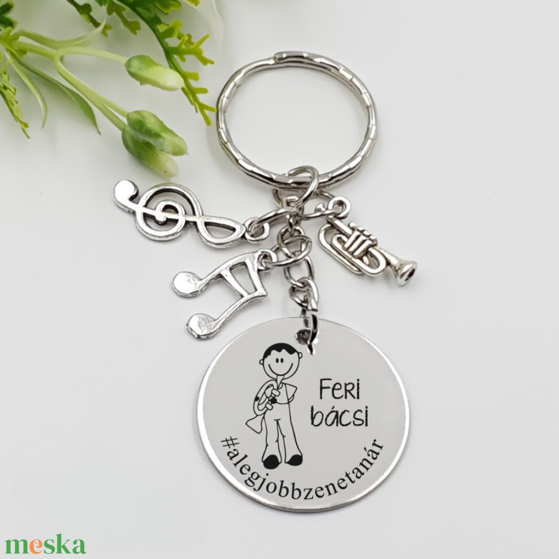 Zenésznek ajándék - zenész kulcstartó grafikával, egyedi névvel, felirattal - táska & tok - kulcstartó & táskadísz - kulcstartó - Meska.hu