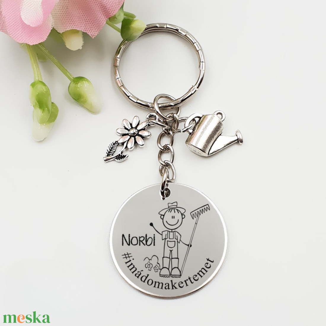 Kertésznek ajándék - kertész kulcstartó grafikával, egyedi névvel, felirattal - táska & tok - kulcstartó & táskadísz - kulcstartó - Meska.hu