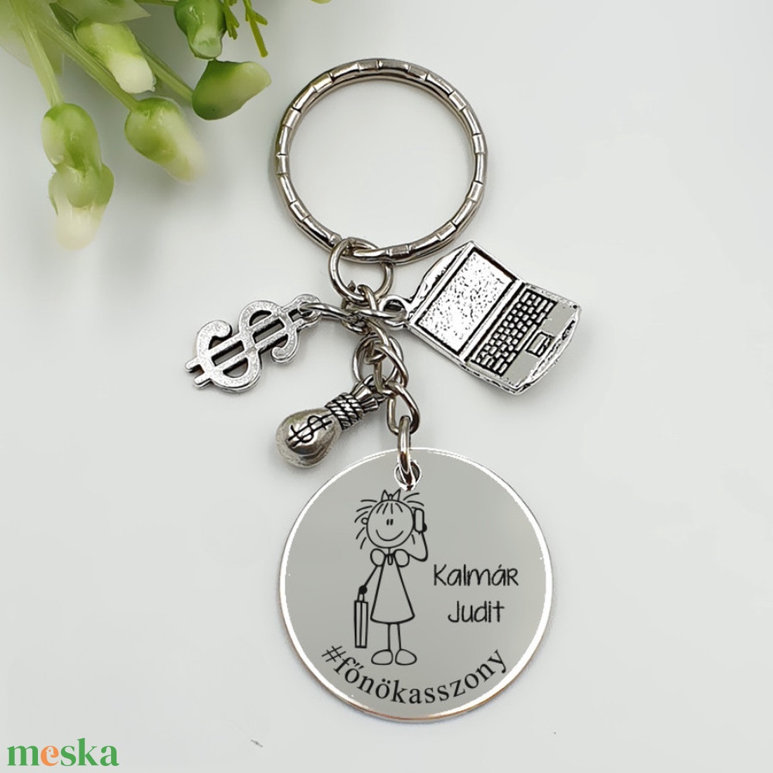 Főnöknőnek ajándék - főnöknő kulcstartó grafikával, egyedi névvel, felirattal - táska & tok - kulcstartó & táskadísz - kulcstartó - Meska.hu