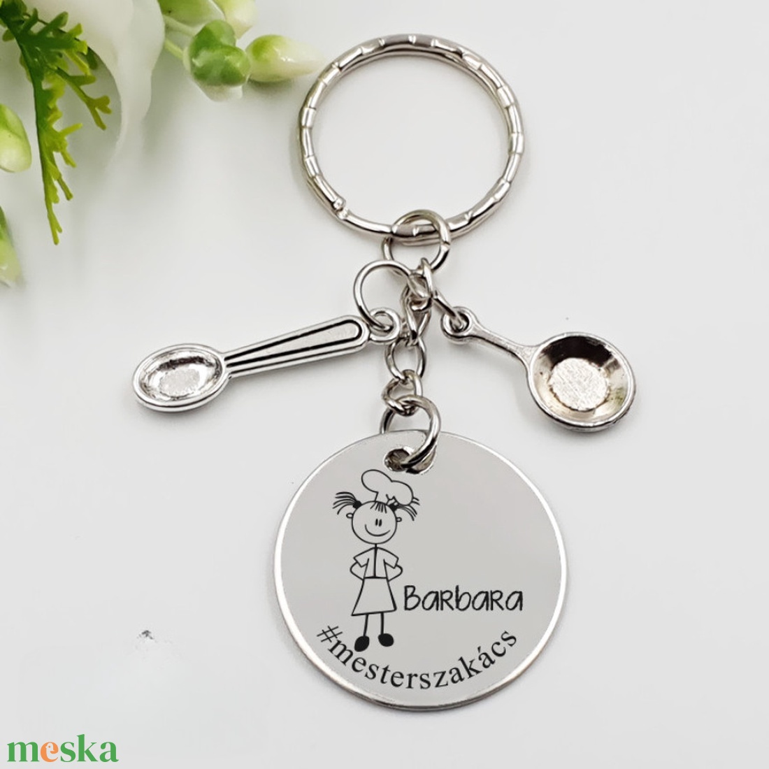 Szakácsnőnek ajándék - szakácsnő kulcstartó grafikával, egyedi névvel, felirattal - táska & tok - kulcstartó & táskadísz - kulcstartó - Meska.hu