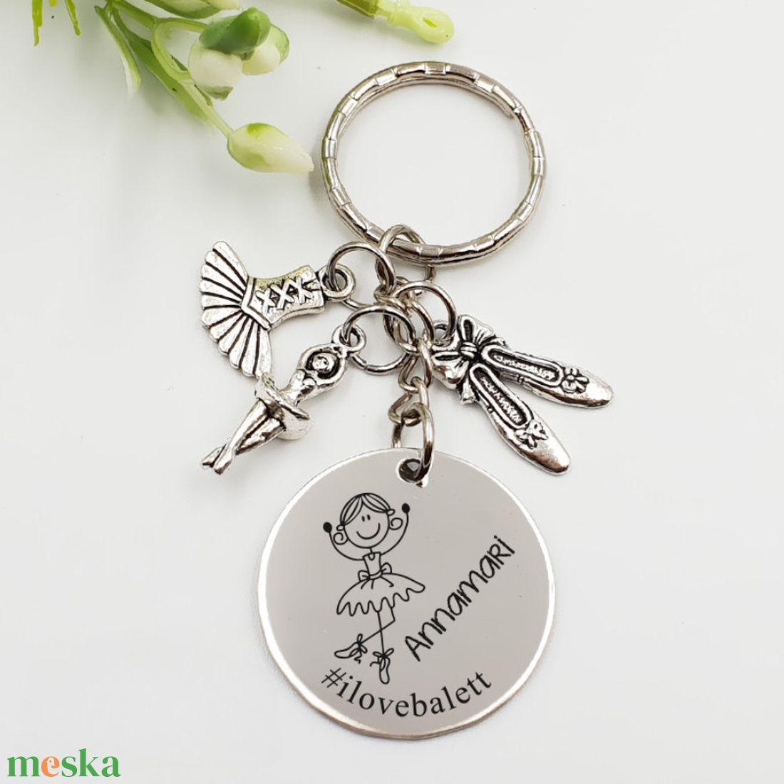 Balett táncosnak ajándék - balerina kulcstartó grafikával, egyedi névvel, felirattal - táska & tok - kulcstartó & táskadísz - kulcstartó - Meska.hu