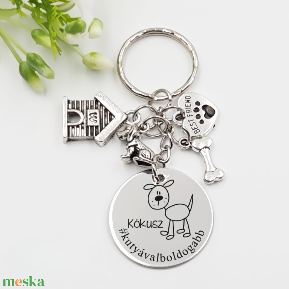 Kutyagazdinak ajándék - kutyagazdi kulcstartó grafikával, egyedi névvel, felirattal - táska & tok - kulcstartó & táskadísz - kulcstartó - Meska.hu