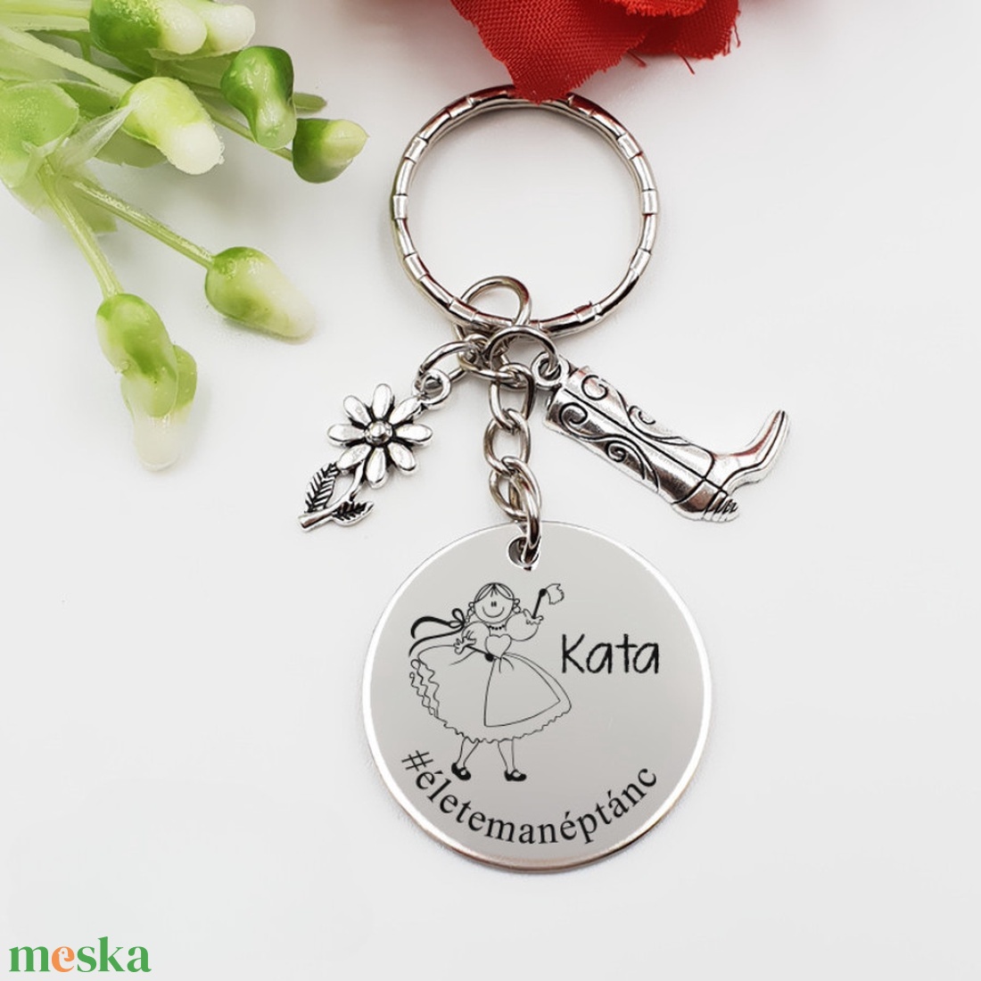 Néptáncosoknak ajándék - néptáncos kulcstartó grafikával, egyedi névvel, felirattal - táska & tok - kulcstartó & táskadísz - kulcstartó - Meska.hu