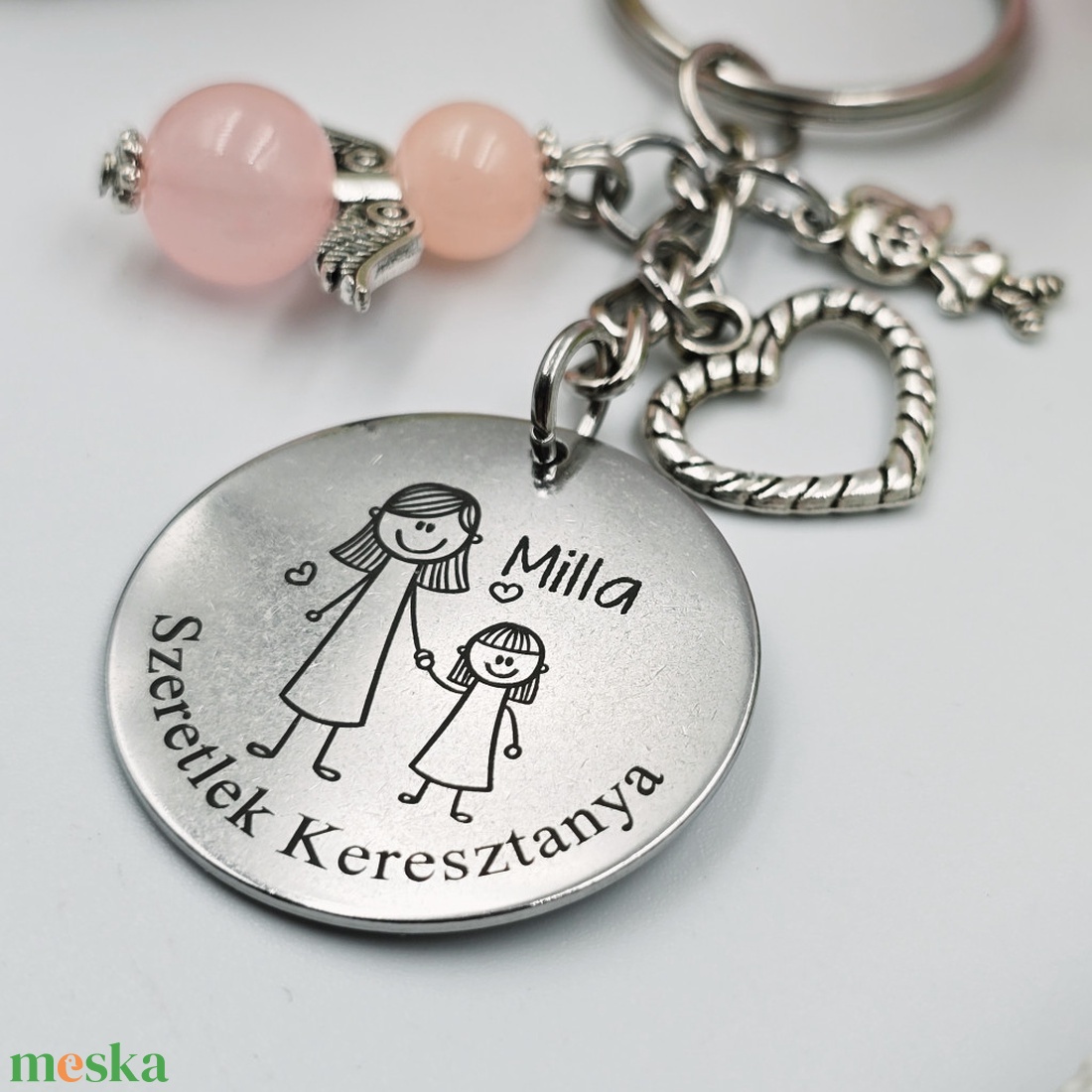 Keresztanyának ajándék - keresztanya kulcstartó grafikával, egyedi névvel, felirattal (kislányos) - táska & tok - kulcstartó & táskadísz - kulcstartó - Meska.hu