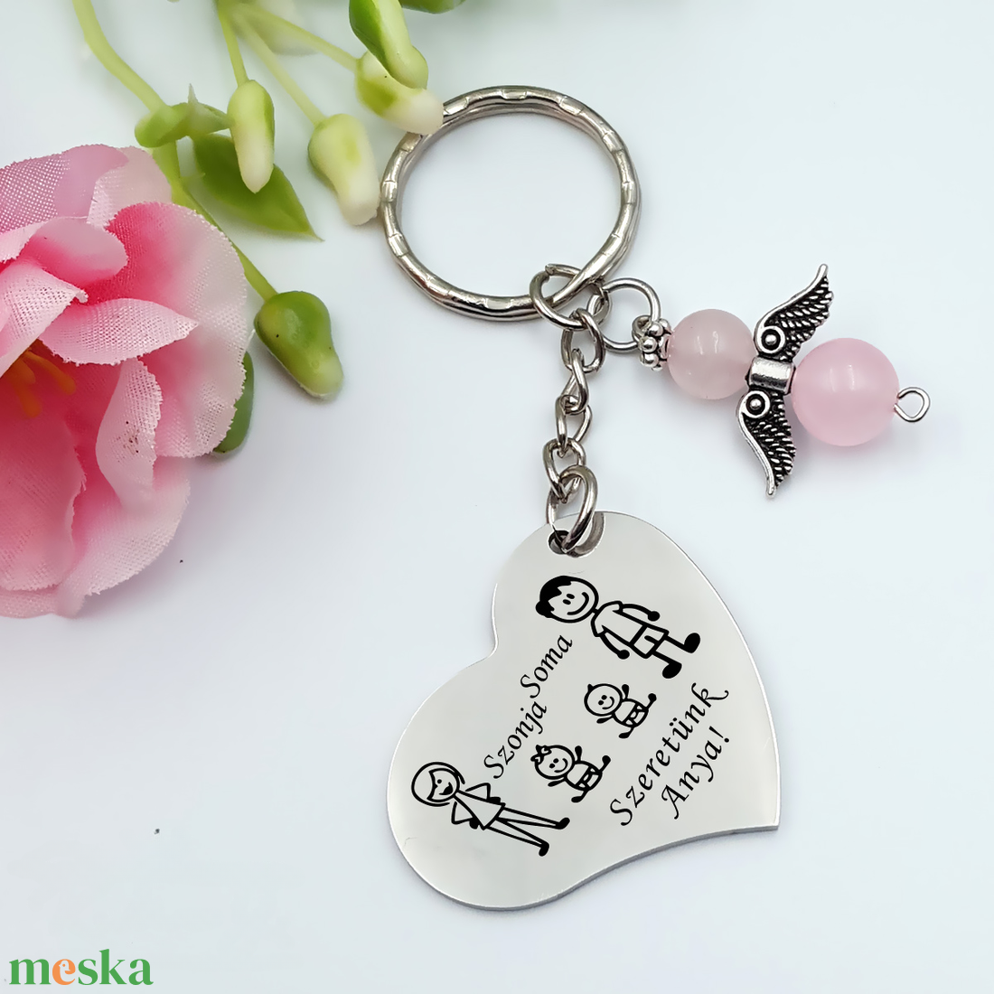 Szeretünk anya! - Szív kulcstartó személyre szabható grafikával, angyalkával. Egyedi ajándék anyának. Anyák napi ajándék - táska & tok - kulcstartó & táskadísz - kulcstartó - Meska.hu