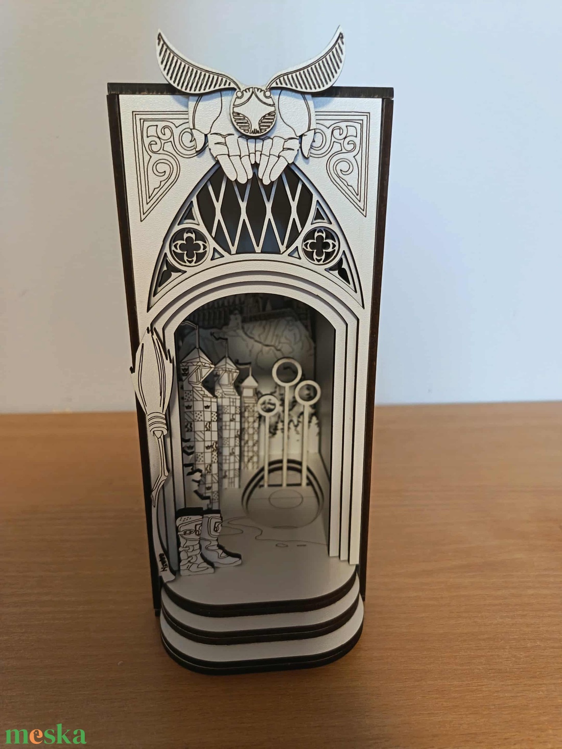 Harry Potter  quidditch könyvtámasz (könyv kuckó) - otthon & életmód - dekoráció - asztal és polc dekoráció - könyvtámasz - Meska.hu