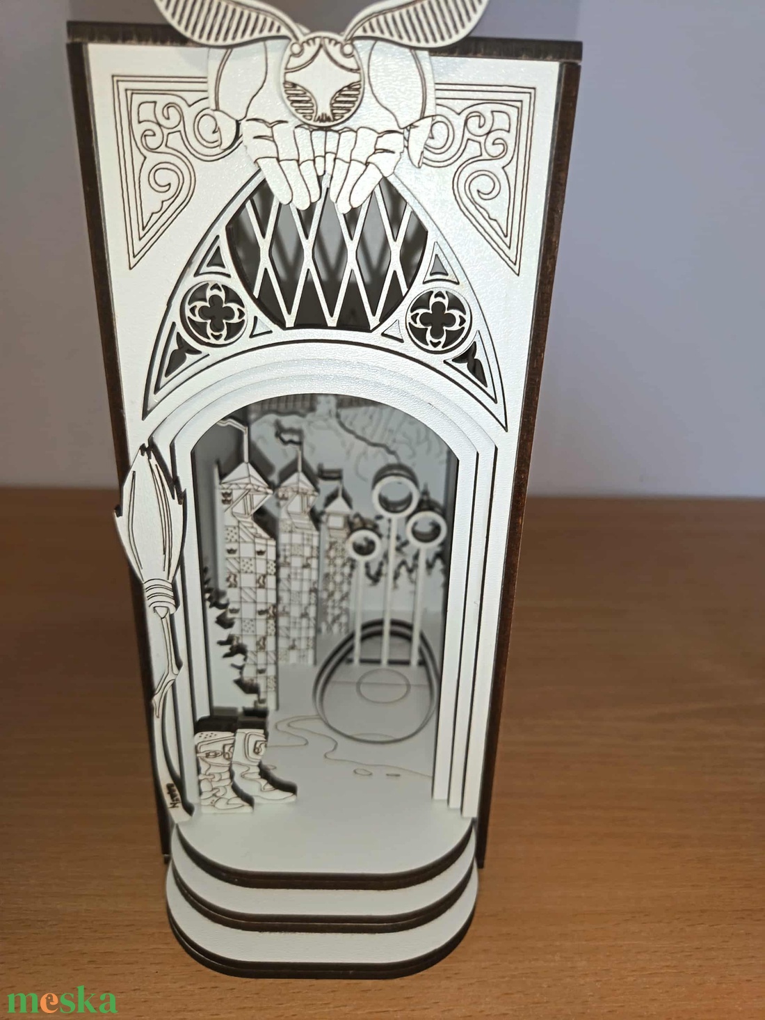 Harry Potter  quidditch könyvtámasz (könyv kuckó) - otthon & életmód - dekoráció - asztal és polc dekoráció - könyvtámasz - Meska.hu