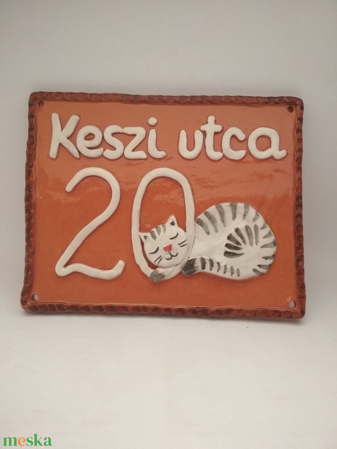 Cicás házszámtábla domború mintával, utcanévvel - otthon & életmód - ház & kert - házszám - Meska.hu Cicás házszámtábla domború mintával, utcanévvel - otthon & életmód - ház & kert - házszám - Meska.hu