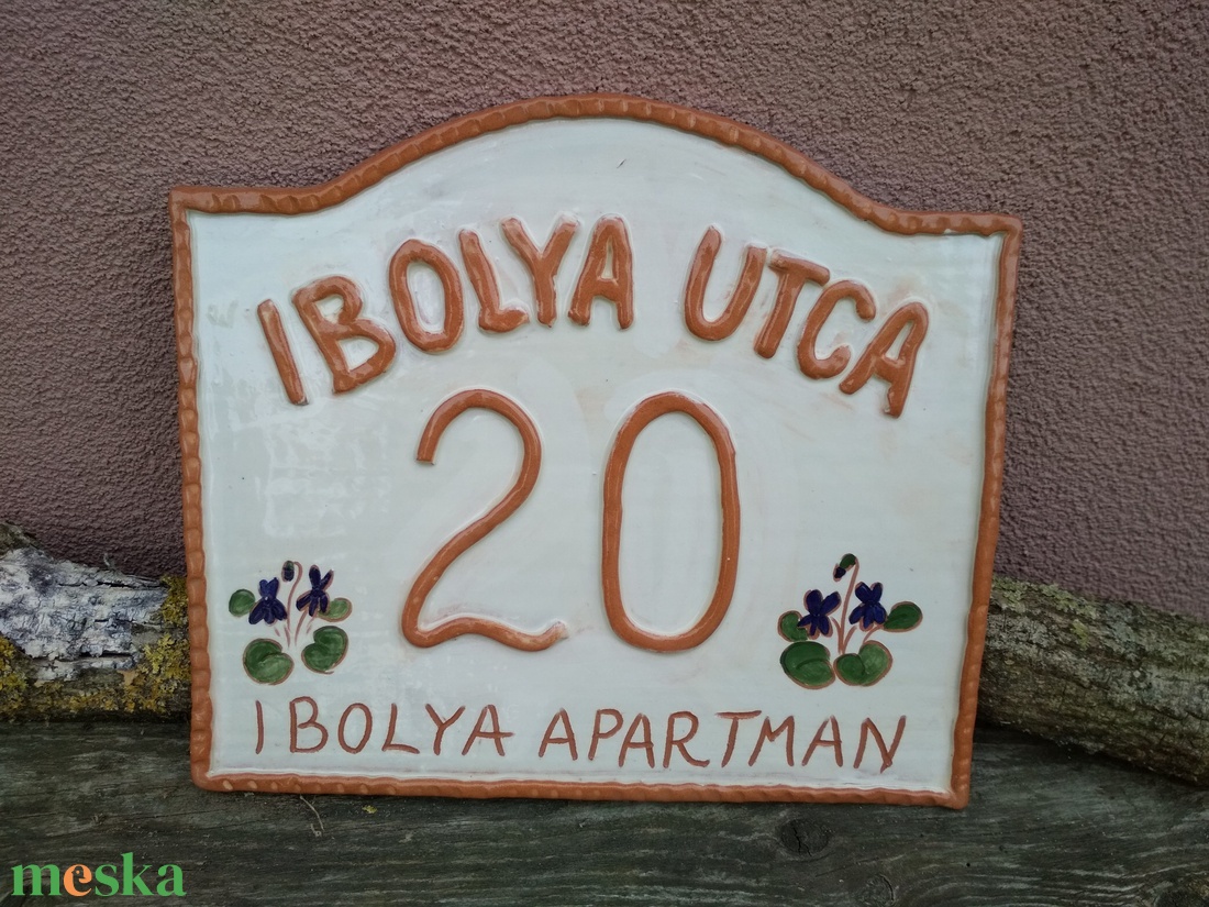 Ívelt nagyméretű kerámia házszámtábla egyedi igények szerint - otthon & életmód - ház & kert - házszám - Meska.hu
