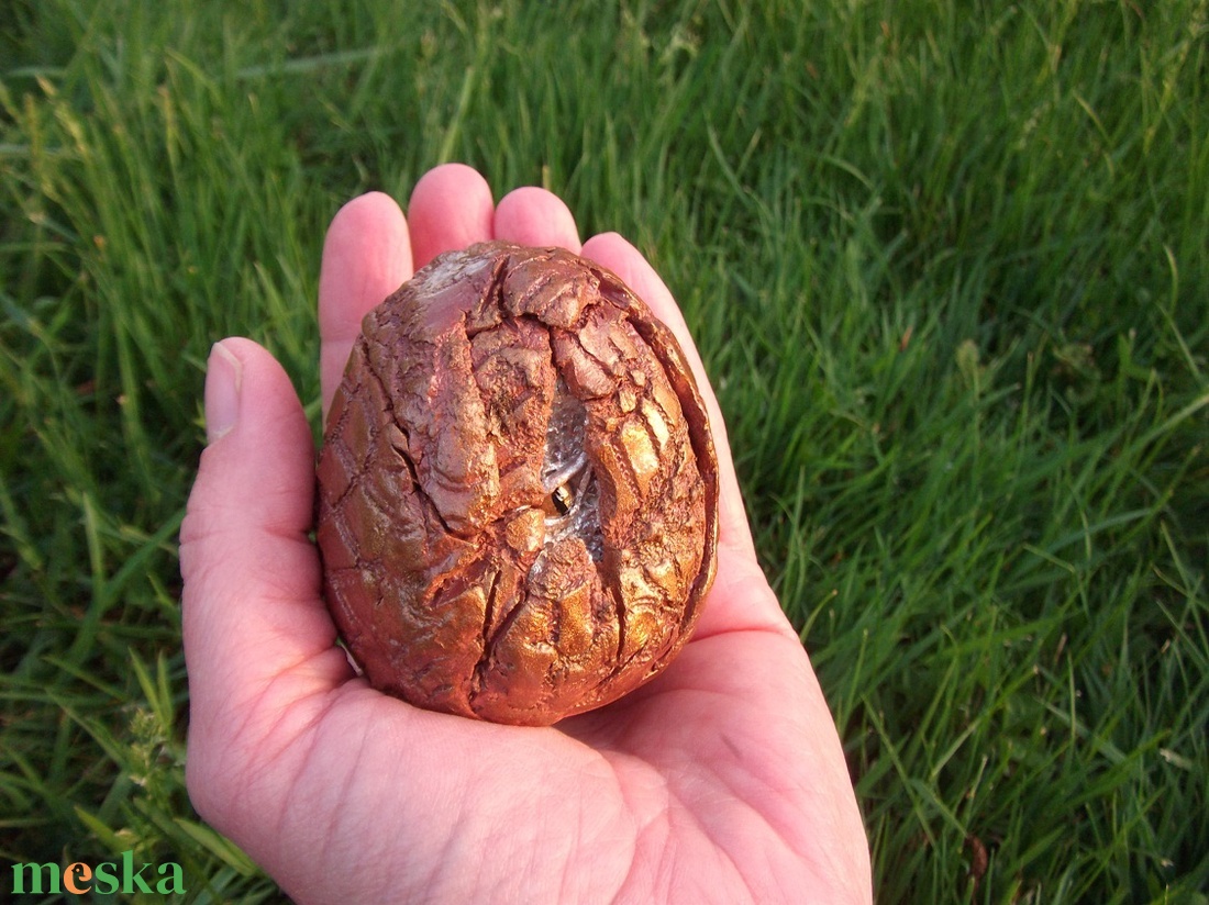 Sárkánytojás - művészet - szobor - kerámia - Meska.hu