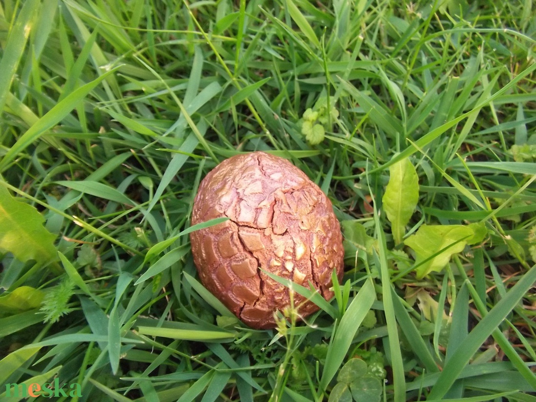 Sárkánytojás - művészet - szobor - kerámia - Meska.hu