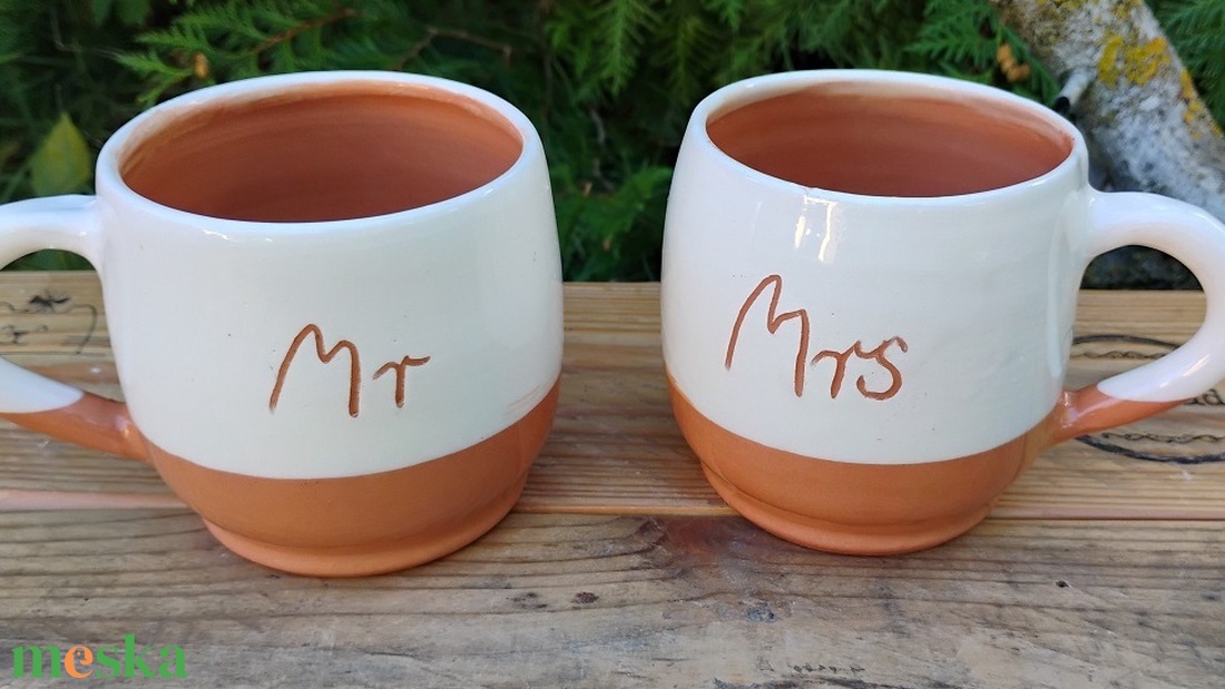 Mr és Mrs páros bögre szett - otthon & életmód - konyhafelszerelés, tálalás - tálalás - bögre & csésze - Meska.hu Mr és Mrs páros bögre szett - otthon & életmód - konyhafelszerelés, tálalás - tálalás - bögre & csésze - Meska.hu
