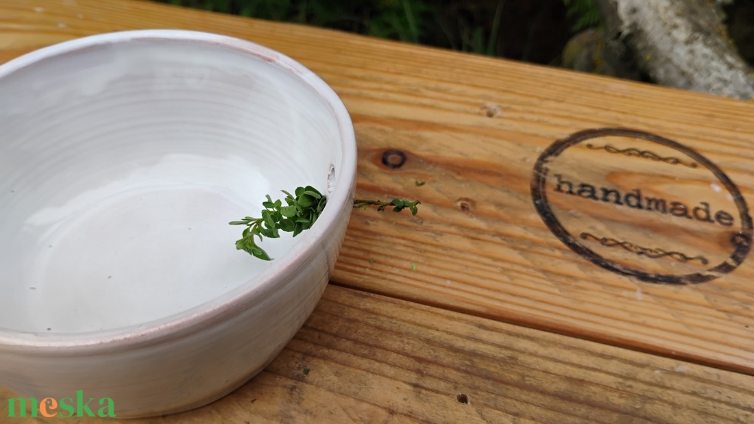 Fűszernövény aprító, levélfosztó tálka - otthon & életmód - konyhafelszerelés, tálalás - konyhai tárolás - fűszertartó - Meska.hu