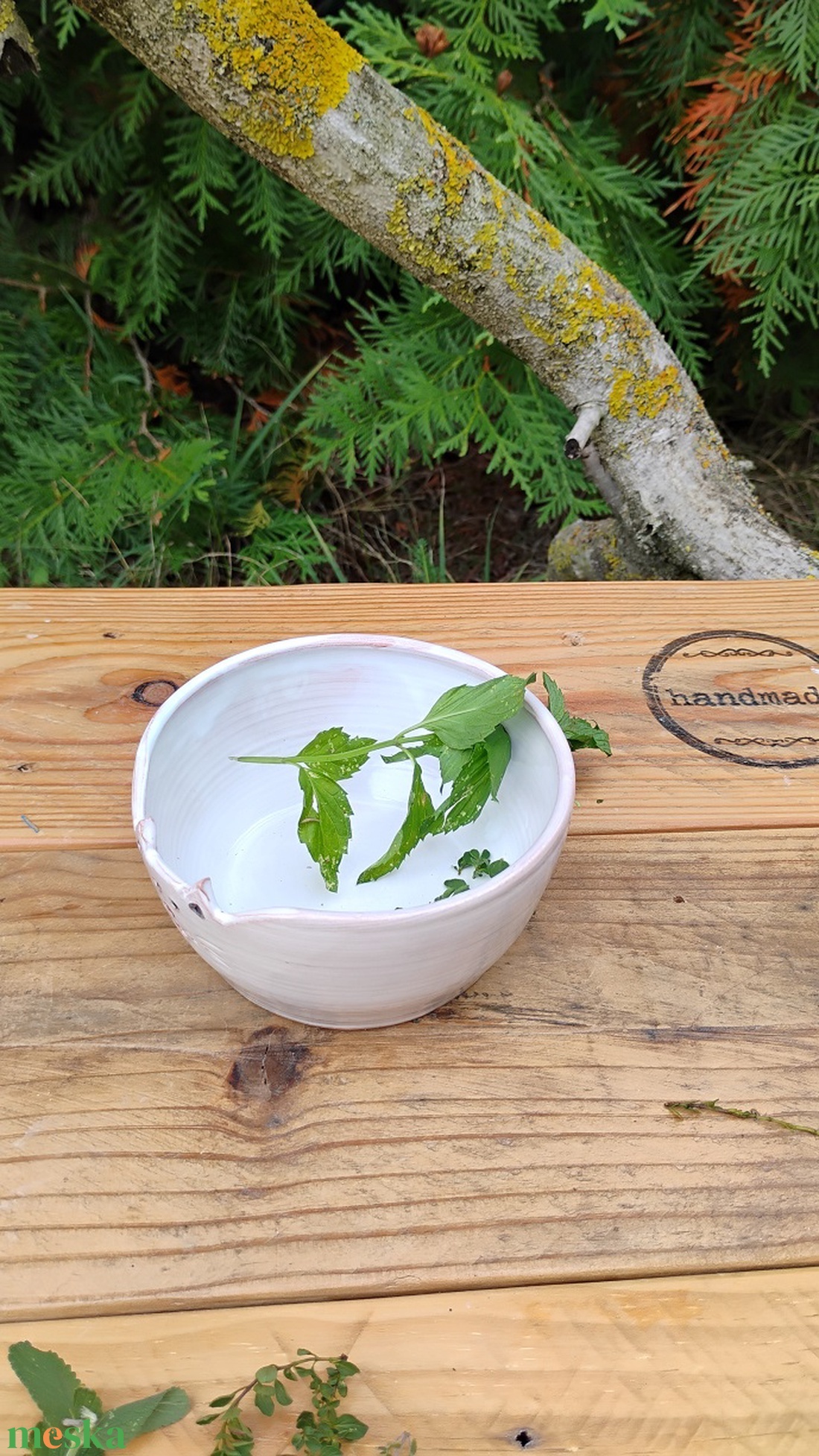 Fűszernövény aprító, levélfosztó tálka - otthon & életmód - konyhafelszerelés, tálalás - konyhai tárolás - fűszertartó - Meska.hu