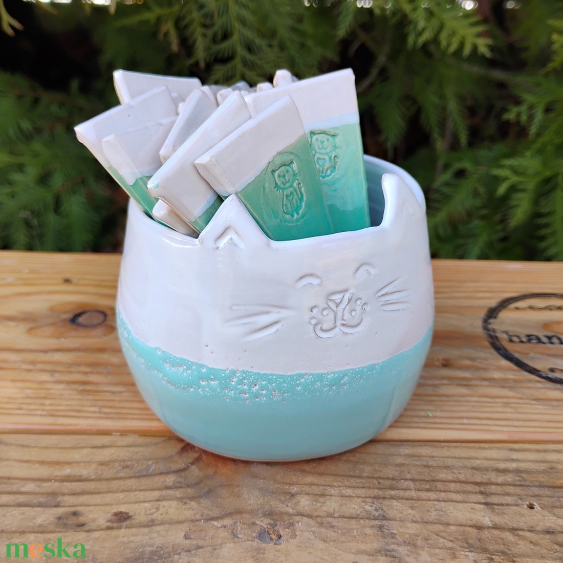 Növényjelölő tartó edényke, cica formájú kis kaspó - otthon & életmód - ház & kert - növény & veteményes - Meska.hu