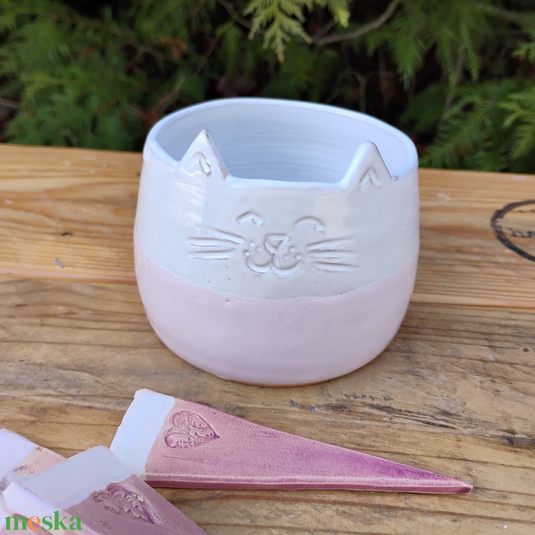 Növényjelölő tartó edényke, cica formájú kis kaspó - otthon & életmód - ház & kert - növény & veteményes - Meska.hu
