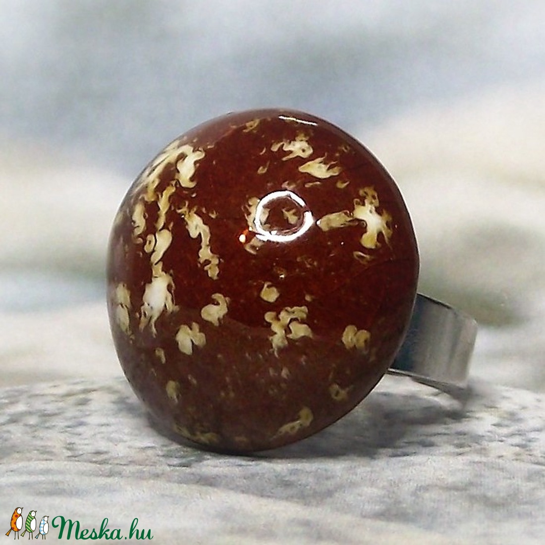 Különleges karamell színű kerámia gyűrű - ékszer - gyűrű - szoliter gyűrű - Meska.hu