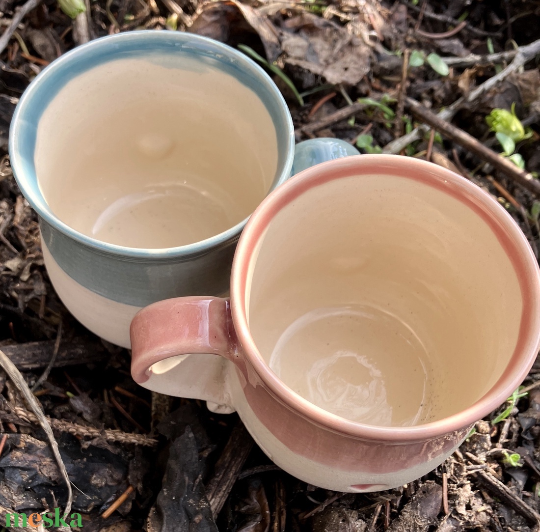 Szivecskés kávéscsésze pár - otthon & életmód - konyhafelszerelés, tálalás - tálalás - tányér & étkészlet - Meska.hu