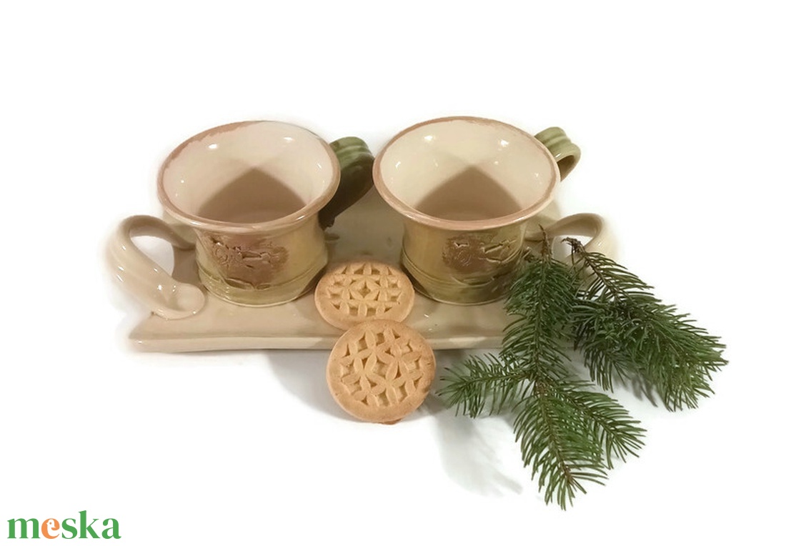 Angyalos bögrék párban tálcán - otthon & életmód - konyhafelszerelés, tálalás - tálalás - bögre & csésze - Meska.hu