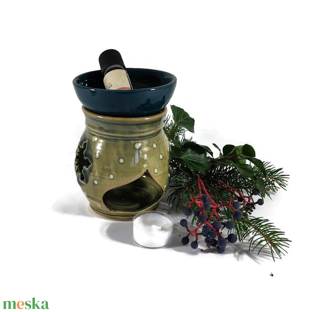 Aroma mécses aroma lámpa illóolajos - karácsony - karácsonyi lakásdekoráció - karácsonyi illatgyertya, mécses - Meska.hu