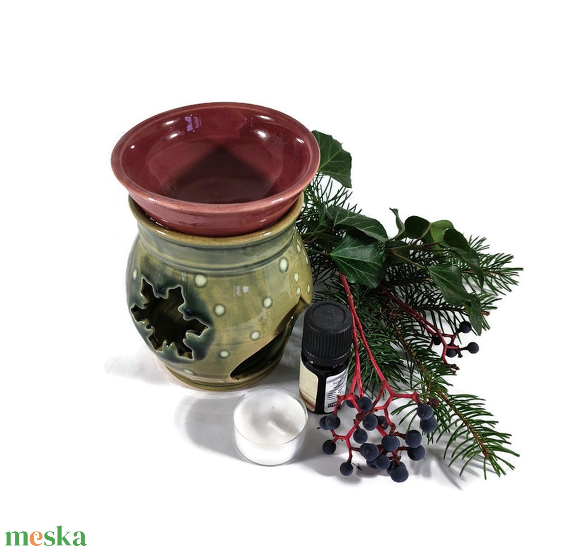 Aroma mécses aroma lámpa illóolajos - karácsony - karácsonyi lakásdekoráció - karácsonyi illatgyertya, mécses - Meska.hu