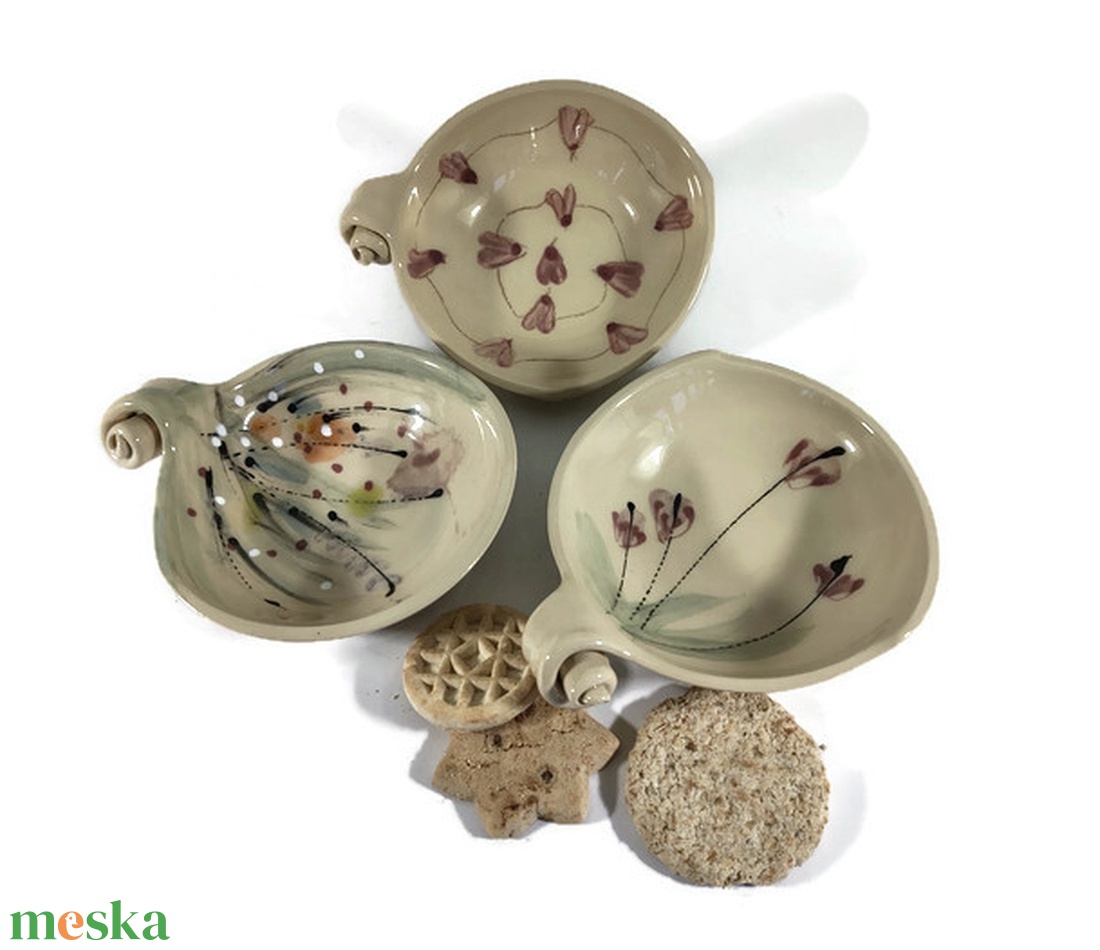 Tálka színes mogyorós-kekszes - esküvő - dekoráció - tálalás - Meska.hu