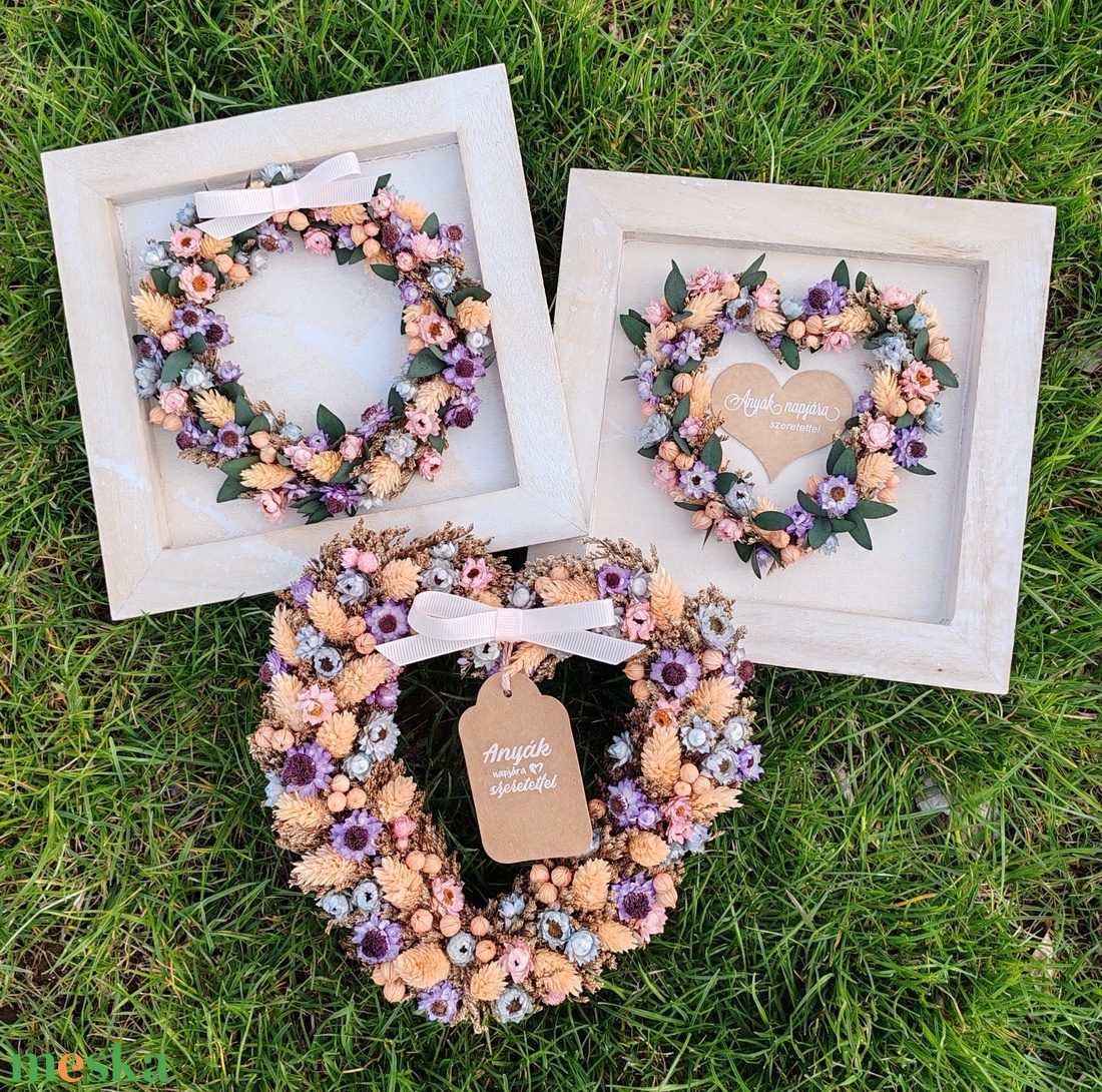 Anyák napi szív alakú ajtódísz  - otthon & életmód - dekoráció - ajtó- és ablak dekoráció - ajtódísz & kopogtató - Meska.hu