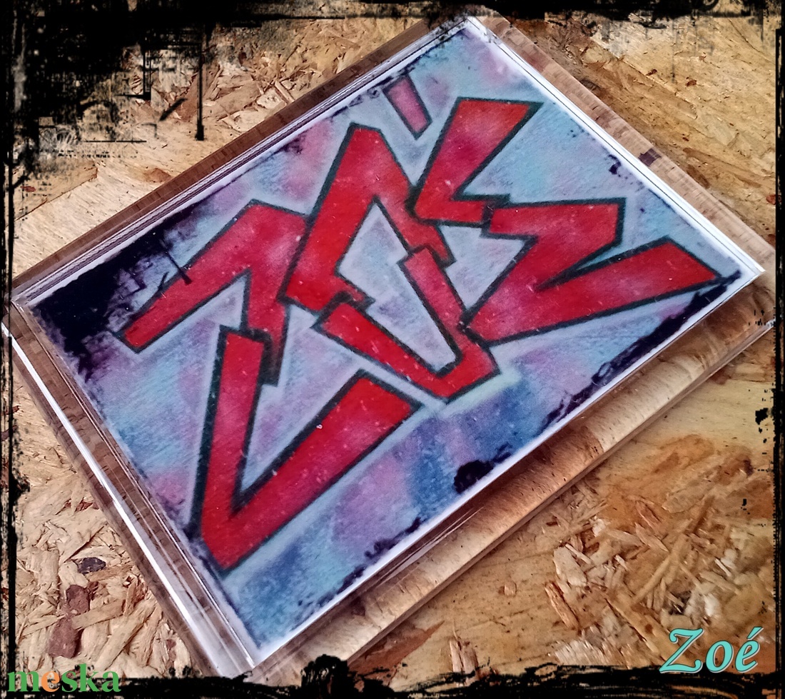 Neves graffitis hűtőmágnes-Zoé - otthon & életmód - konyhafelszerelés, tálalás - konyhai dekoráció - hűtőmágnes - Meska.hu