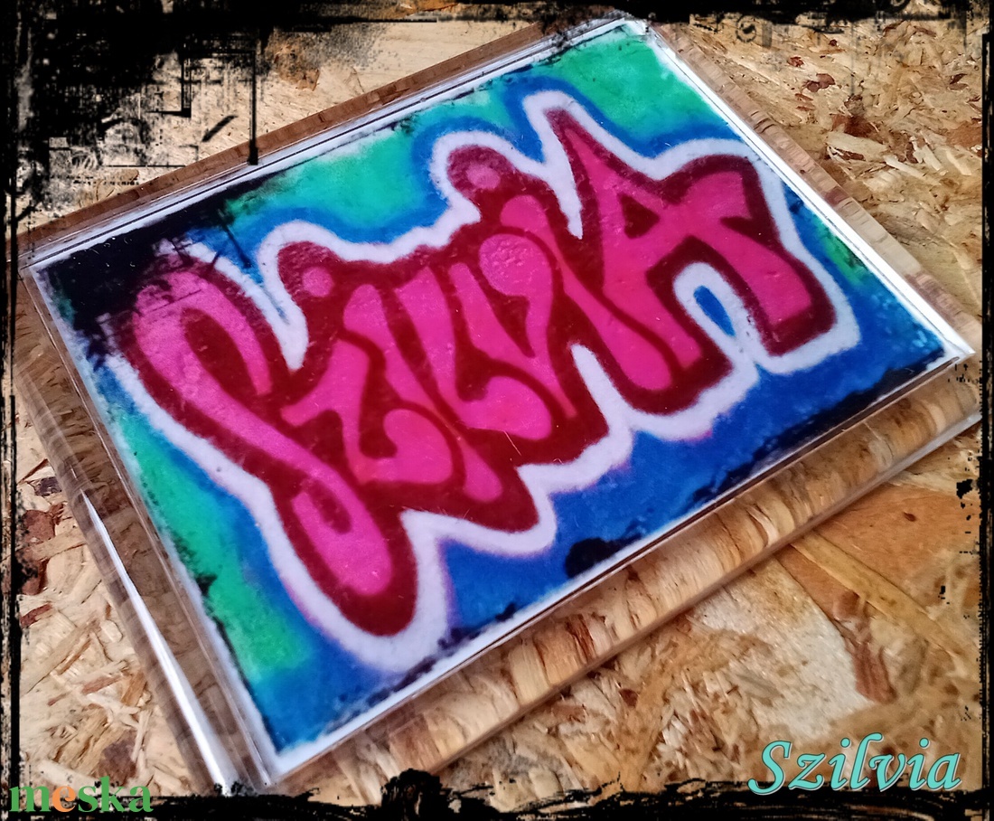 Neves graffitis hűtőmágnes-Szilvia - otthon & életmód - konyhafelszerelés, tálalás - konyhai dekoráció - hűtőmágnes - Meska.hu