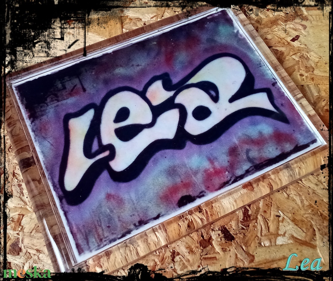 Neves graffitis hűtőmágnes-Lea - otthon & életmód - konyhafelszerelés, tálalás - konyhai dekoráció - hűtőmágnes - Meska.hu
