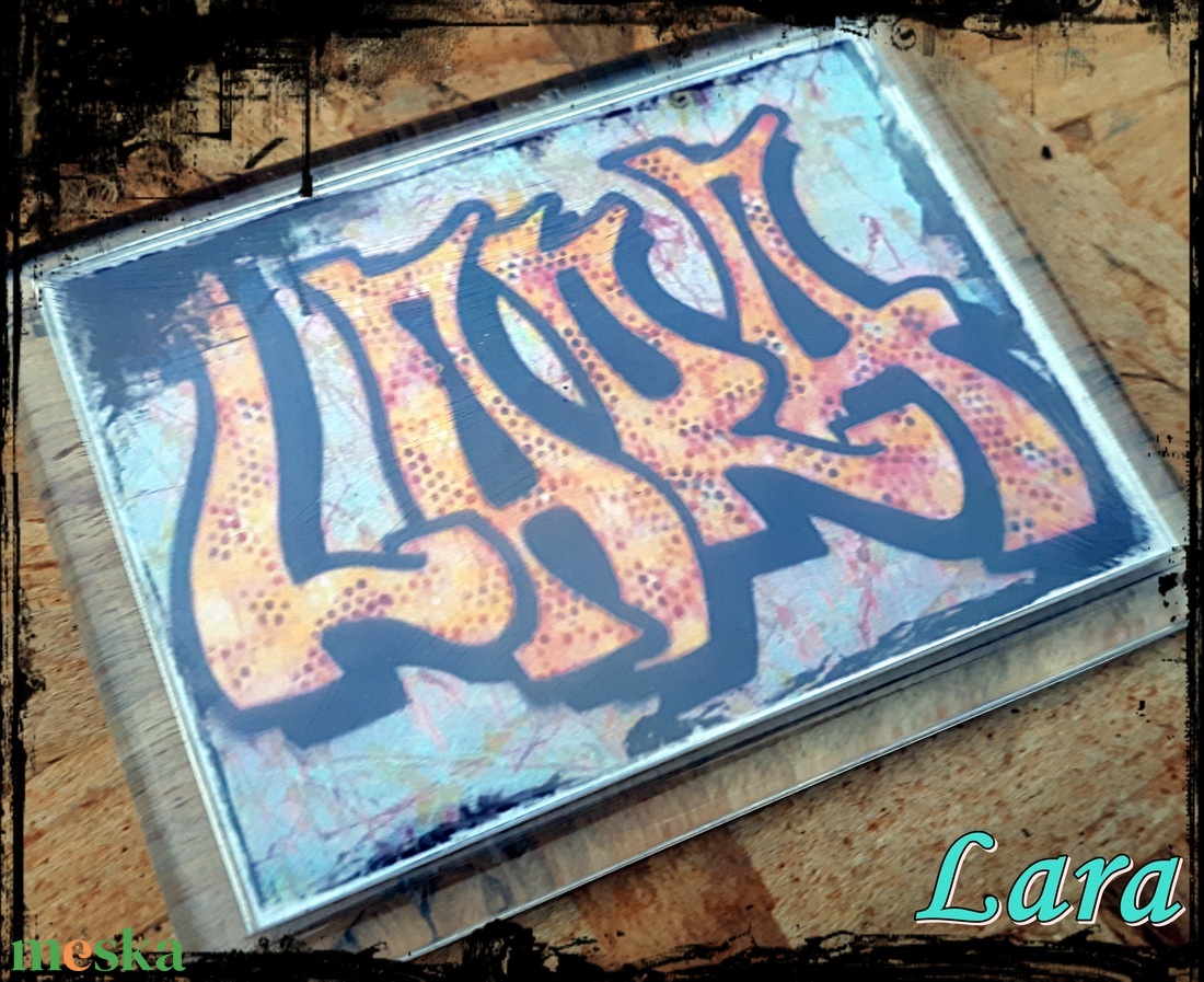 Neves graffitis hűtőmágnes-Lara - otthon & életmód - konyhafelszerelés, tálalás - konyhai dekoráció - hűtőmágnes - Meska.hu