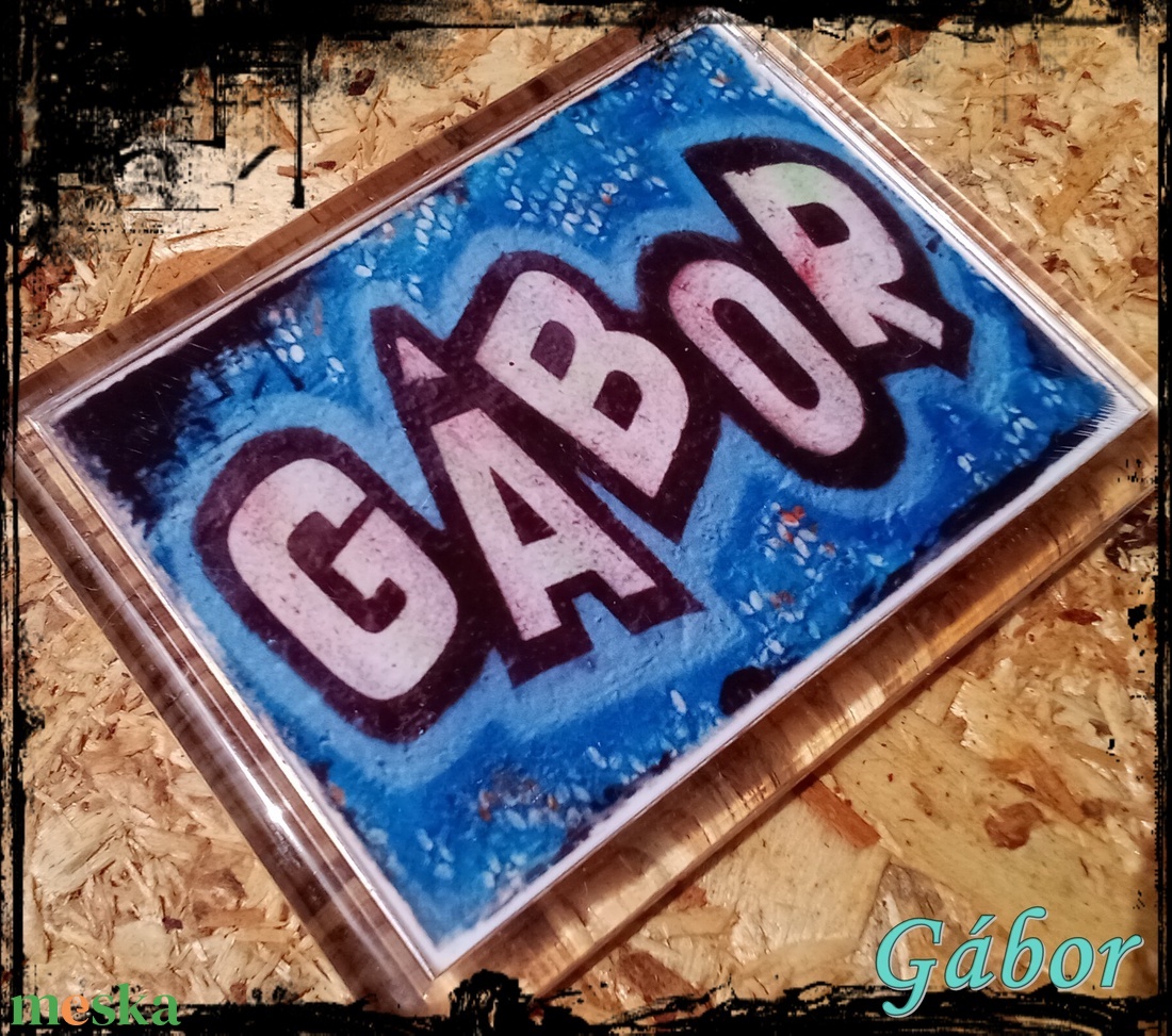 Neves graffitis hűtőmágnes-Gábor - otthon & életmód - konyhafelszerelés, tálalás - konyhai dekoráció - hűtőmágnes - Meska.hu