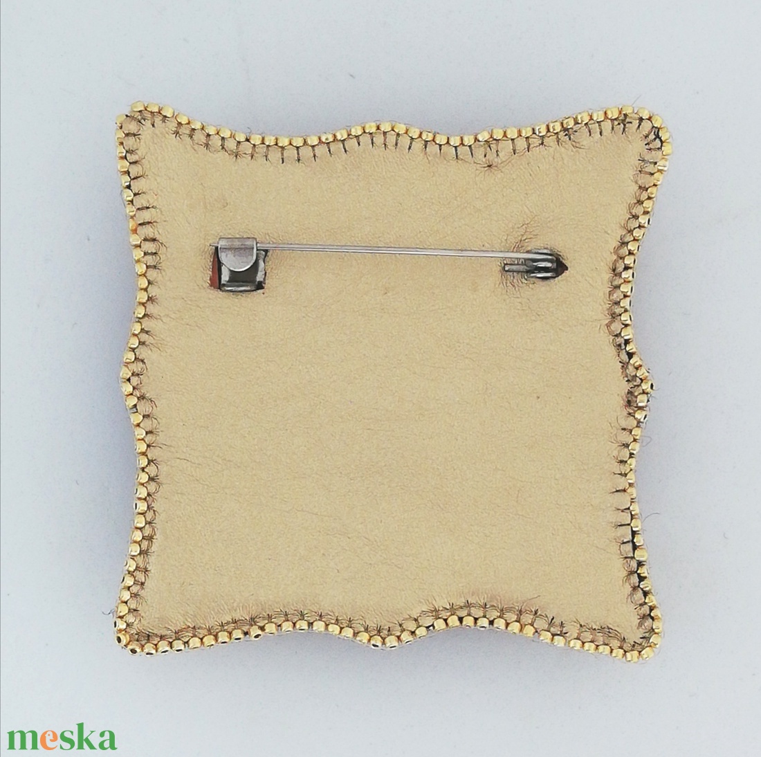 Arany bross - ékszer - kitűző és bross - kitűző - Meska.hu Arany bross - ékszer - kitűző és bross - kitűző - Meska.hu