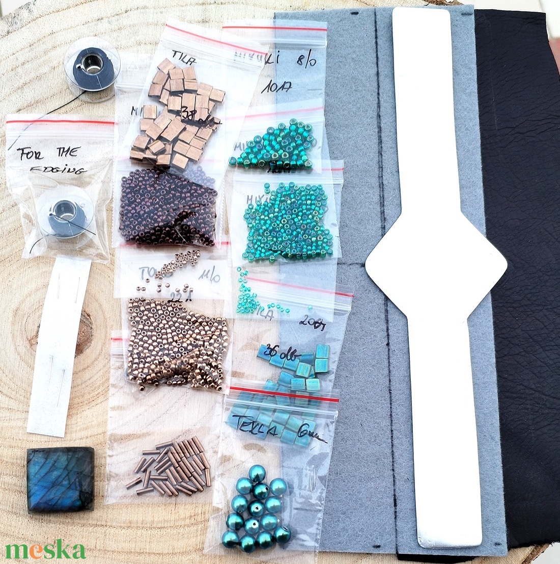 DIY-KIT gyöngyhímző csomag, art deco karperec - diy (csináld magad) - fűzésminták - Meska.hu DIY-KIT gyöngyhímző csomag, art deco karperec - diy (csináld magad) - fűzésminták - Meska.hu