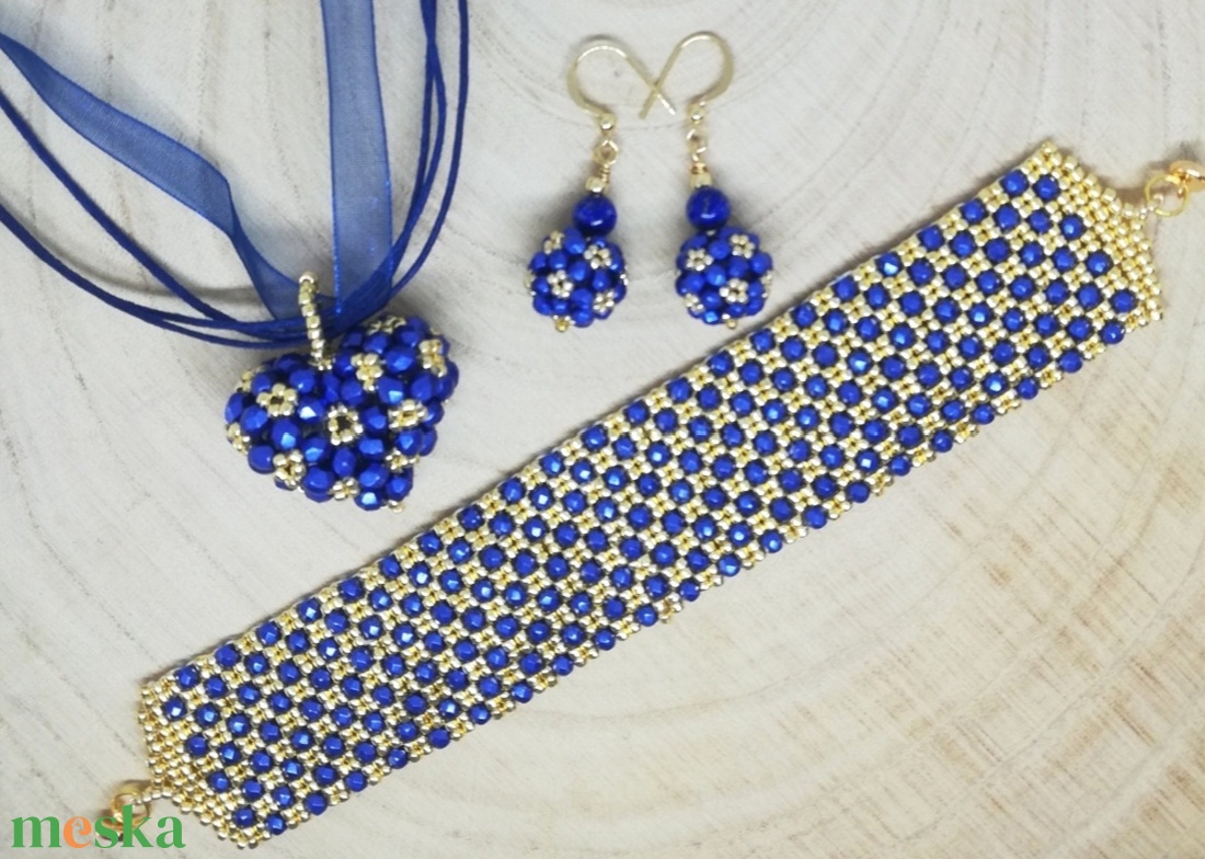 Lapis lazulit - arany fűzött készlet  - ékszer - ékszerszett - Meska.hu Lapis lazulit - arany fűzött készlet  - ékszer - ékszerszett - Meska.hu