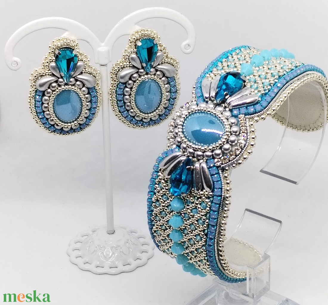 Azúrkék - ezüst porcelán fülbevaló  - ékszer - fülbevaló - lógós kerek fülbevaló - Meska.hu