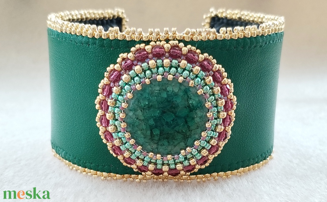 Zöld arany karperec - ékszer - karkötő - karperec - Meska.hu