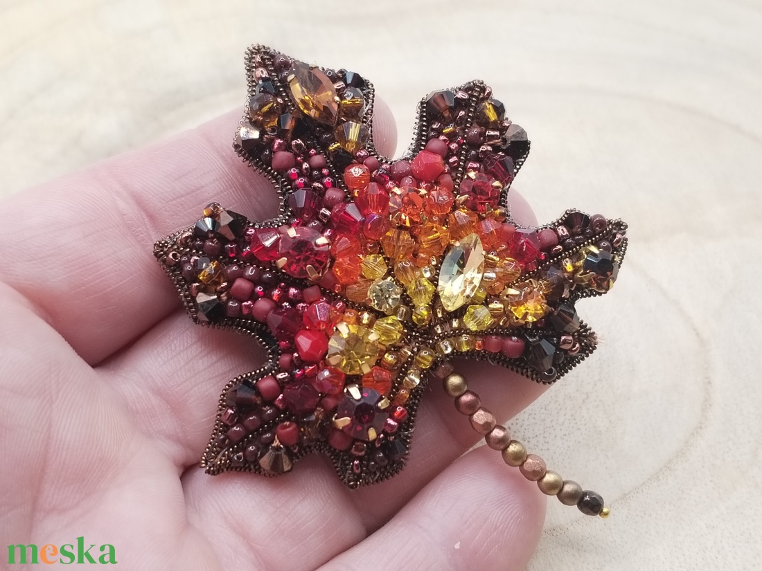 Őszi levél bross - ékszer - kitűző és bross - Meska.hu