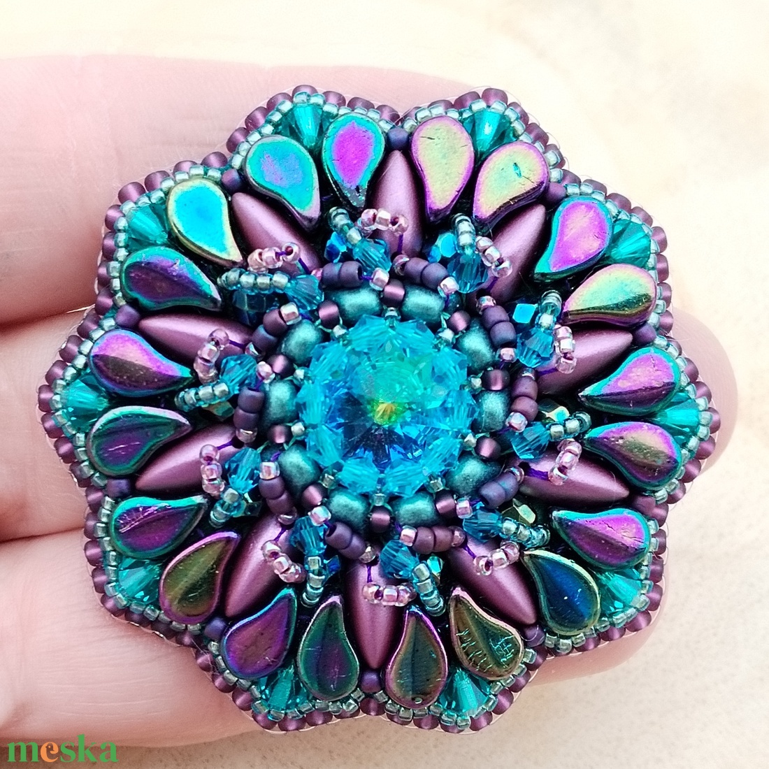 Kökörcsin bross - ékszer - kitűző és bross - Meska.hu