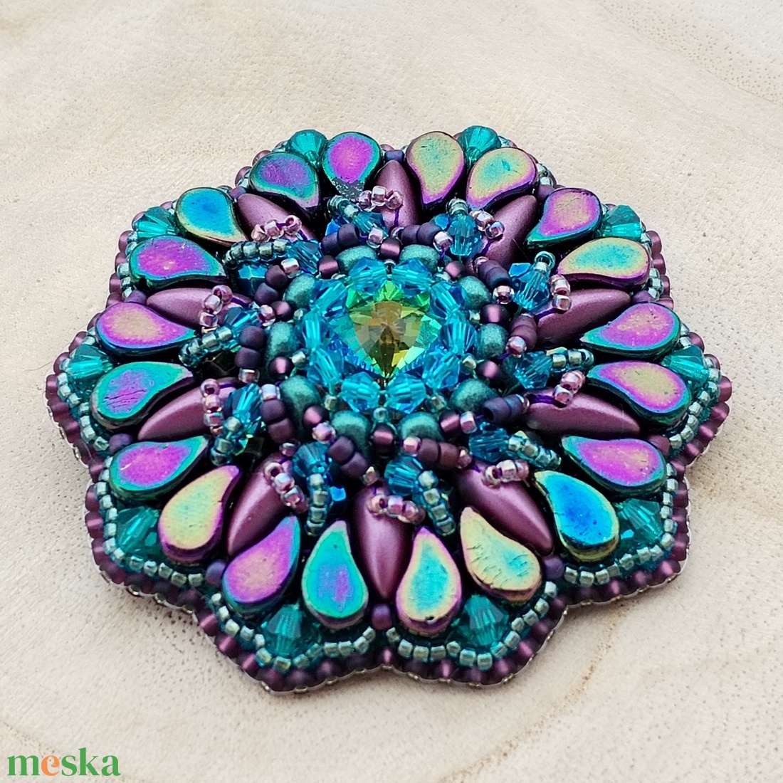 Kökörcsin bross - ékszer - kitűző és bross - Meska.hu