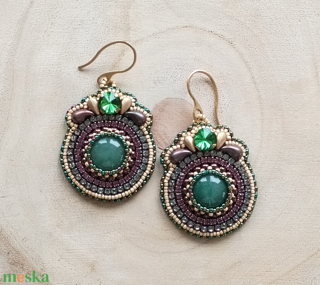 Aventurin hímzett fülbevaló  - ékszer - fülbevaló - lógó fülbevaló - Meska.hu