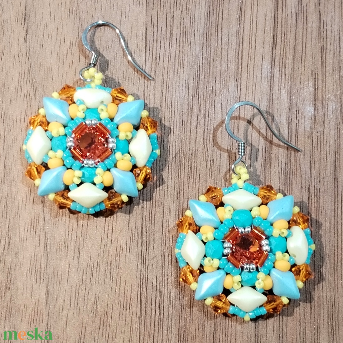 Tavaszváró vidám fülbevaló - ékszer - fülbevaló - lógó fülbevaló - Meska.hu