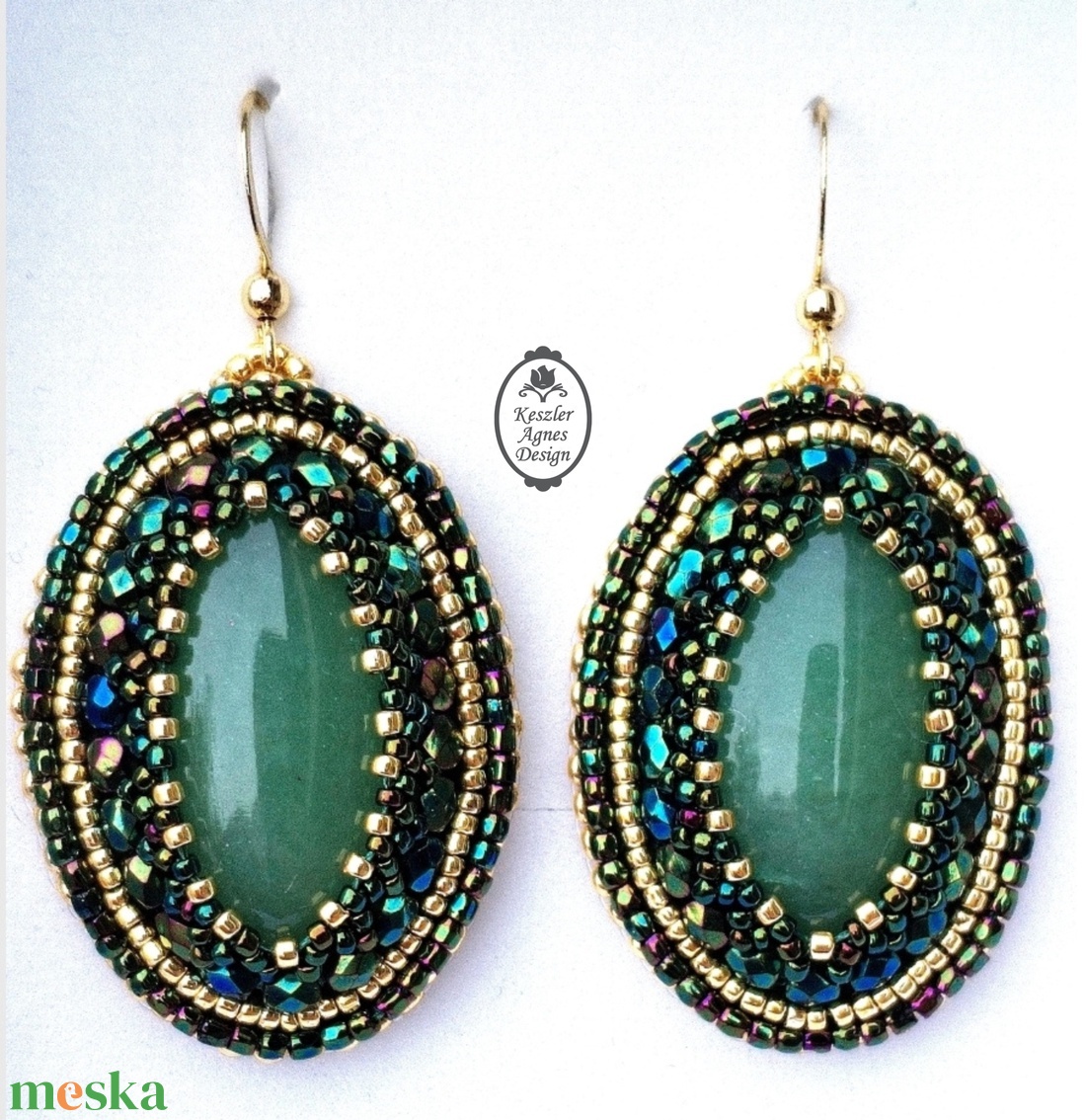 Ízisz szárnyai, Ovális aventurin egyiptomi stílusú hímzett fülbevaló  - ékszer - fülbevaló - lógó fülbevaló - Meska.hu