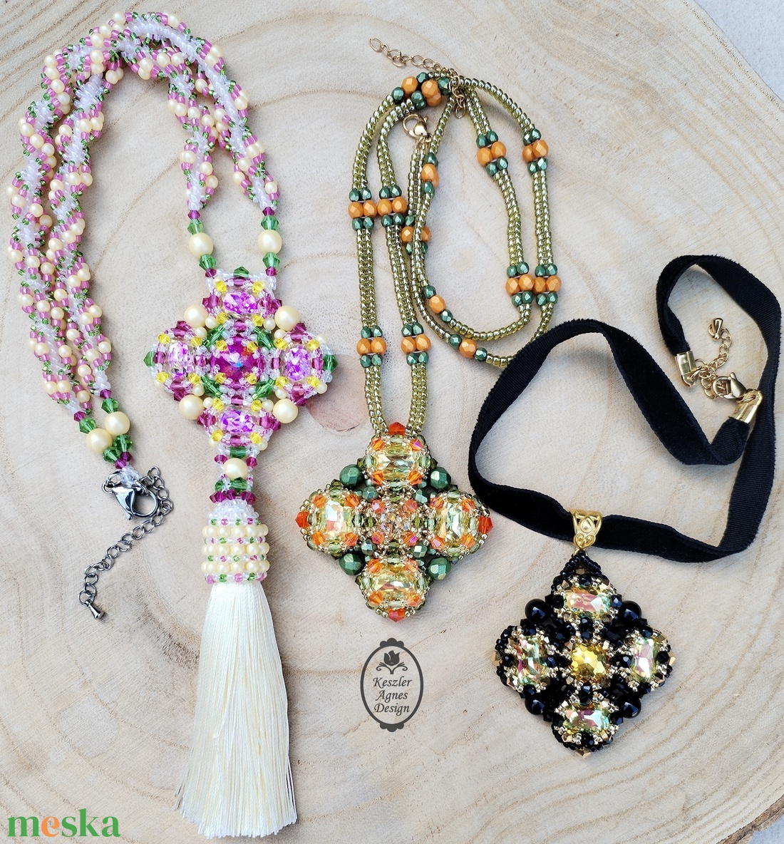 DIY- tutorial, Négyszögletes, csillogó medál minta, gyöngyfűzési útmutató  - diy (csináld magad) - fűzésminták - Meska.hu